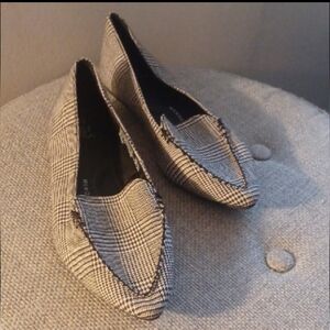 Time And Tru Blk/white Plaid Point Toe Flats Wmns Sz 6.5 //